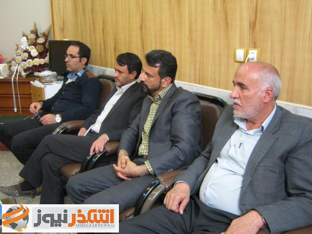 عکس / نشست بررسي مسائل انتقال گاز شهري به خضرآباد