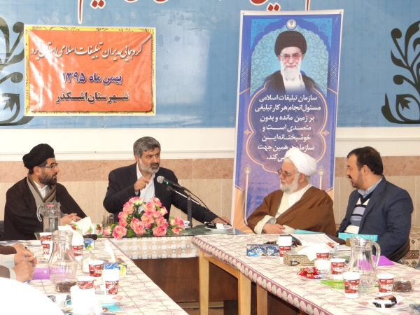 برنامه‌های سال جاری شهرستان با محوریت اقتصاد مقاومتی است