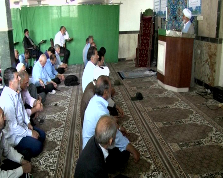 امروز وظیفه مسئولان برنامه ریزی برای اشتغال و اعتلای زندگی جوانان است