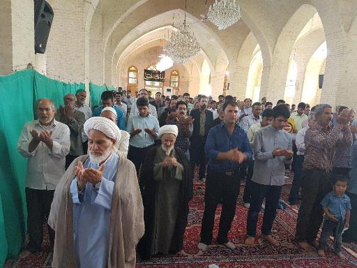 نماز عیدسعید فطر در مسجد امام زاده سیدکافی(ع) اقامه شد