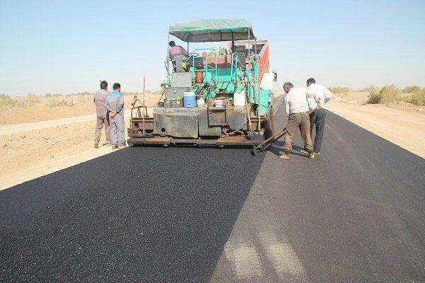 اجرای عملیات آسفالت کمربندی اشکذر