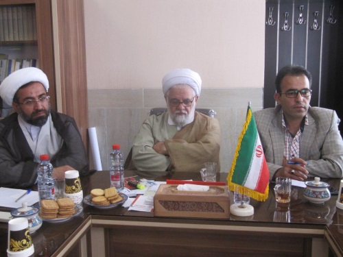بهره مندی از نخبگان و اساتید به عنوان الگو در راه تبلیغ و ترویج فرهنگ نمازخوانی