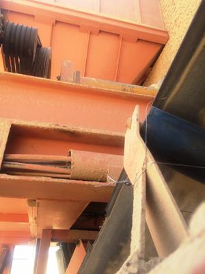 واحد آلاینده تولید شن و ماسه در شهرستان اشکذر پلمپ شد