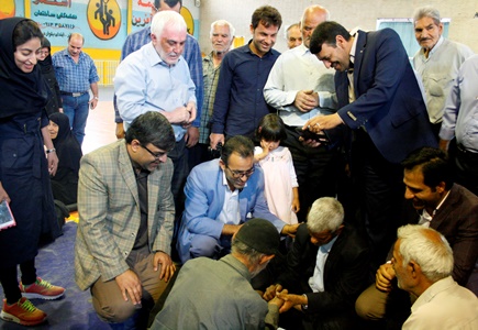 برگزاری مسابقه بازی های بومی و محلی در بین سالمندان شهرستان اشکذر