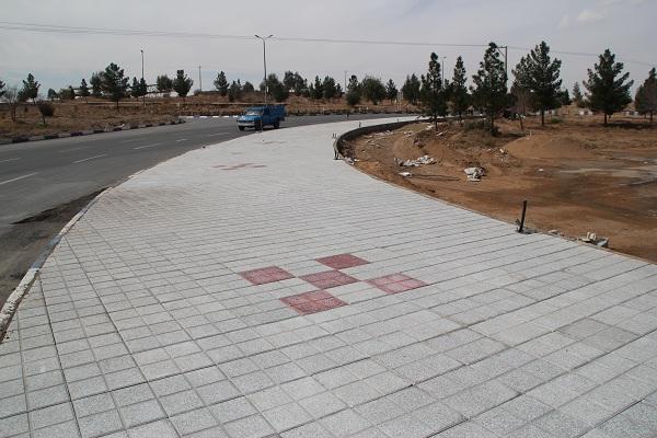 آغار عملیات ساماندهی میادین فیروزآباد وصاحب الزمان حجت آباد