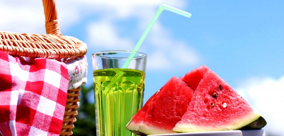 نوشیدنی هایی که در فصل تابستان به کمک بدن می آید