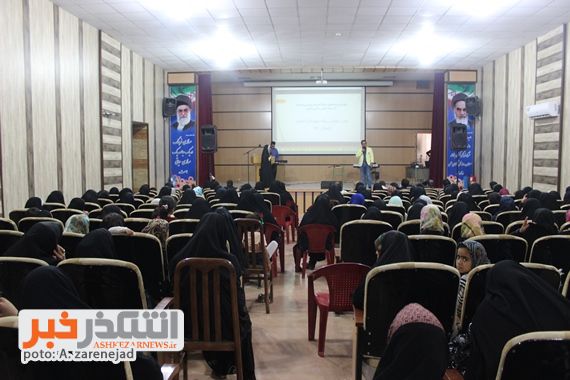 همایش دختران ریحانه شهرستان اشکذر از قاب تصویر