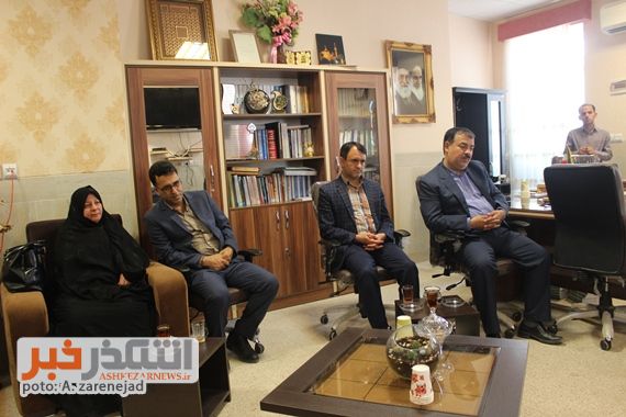 فرماندار اشکذر: هلال احمر واسطه ی بین مردم و دولت است