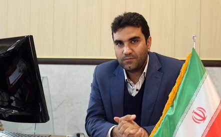 صنایع باید تعهدات اجتماعی خود را در شهرستان محل استقرارشان انجام دهند