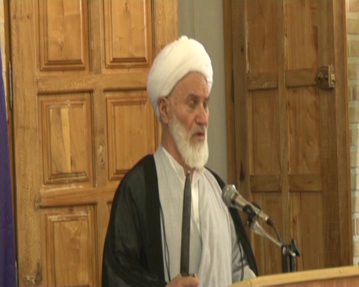 مسئولین نسبت به آب رسانی به روستاهای بخش خضرآباد اقدام عاجل نمایند