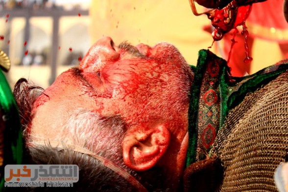 اشکذر غرق در شور حسینی/ تعزیه خوانی ظهر عاشورا اشکذر از لنز دوربین