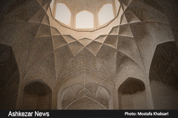 نمیتوانیم شهرستان اشکذر را با اردکان مقایسه کنیم/ یک مشت کاه گل، دردی از اشکذر دوا نمیکند