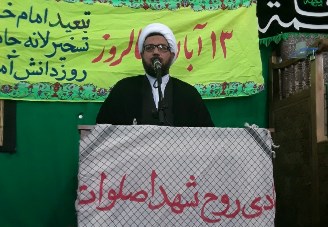امروز راه مبارزه با دشمن پرداختن به اقتصاد مقاومتی و مدیریت جهادی در کشور است