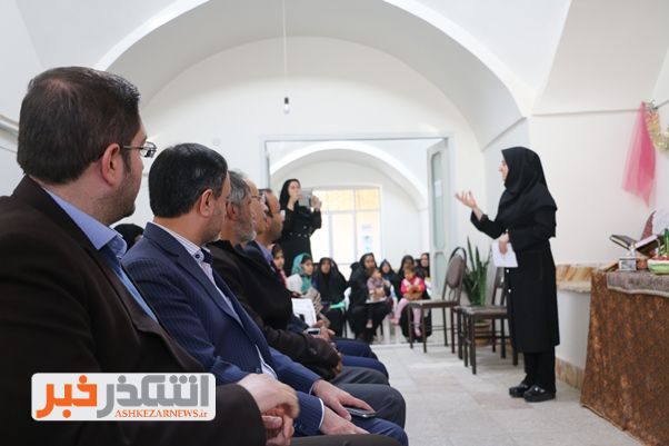 برگزاری مراسم جشن یلدا درمرکز توانبخشی و آموزشی تسنیم اشکذر