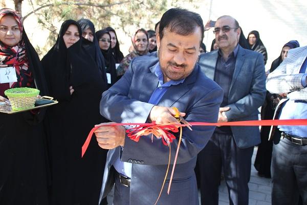 برگزاری نمایشگاه صنایع دستی در پارک بانوان اشکذر