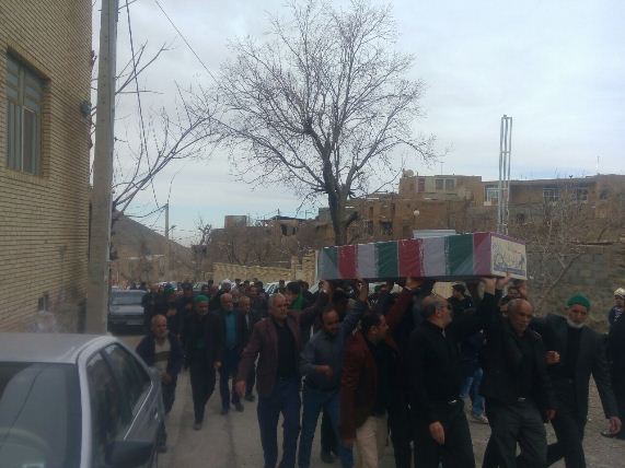 تشییع پیکر مطهر شهید گمنام در روستای زربند