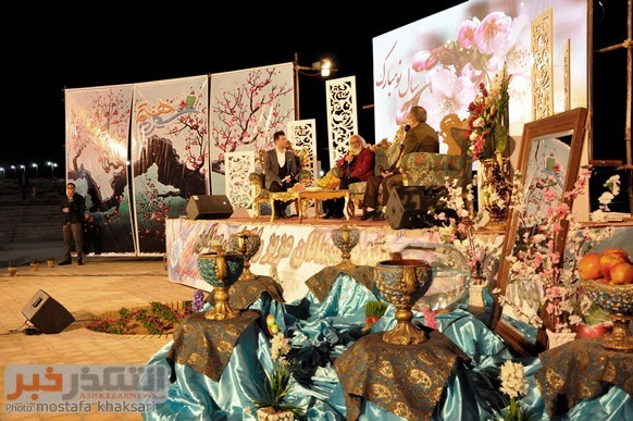 روایت تصویری از مراسم ویژه تحویل سال در پارک بزرگ شهر اشکذر