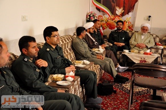 پاسداران شهرستان با امام جمعه اشکذر دیدار کردند