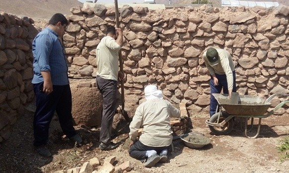 روایت تصویری از اردوی سه روزه جهادی شهید زاهدی در دو روستای محروم بخش خضرآباد روایت تصویری از اردوی سه روزه جهادی شهید زاهدی در دو روستای محروم بخش خضرآباد