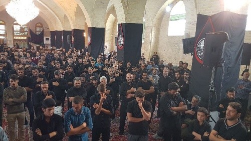 عزاداری مردم دهستان کزآب در امامزاده سید کافی