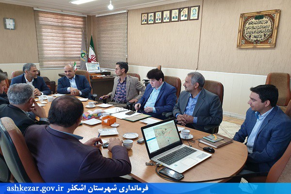 دیدار فرماندار اشکذر با مدیرکل منابع طبیعی و آبخیز داری استان