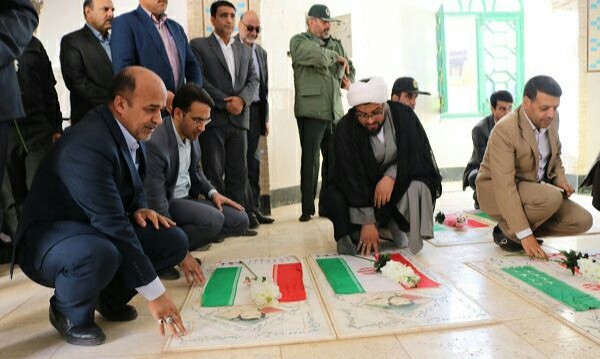 صبحگاه مشترک نیروهای نظامی و انتظامی در شهرستان اشکذر برگزار شد