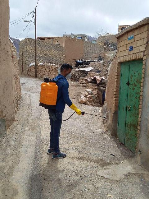 ضدعفونی کوچه ها و معابر روستای قوام بخش خضرآباد