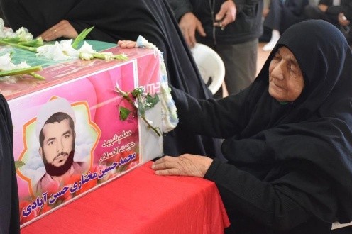 مادر شهید طلبه محمد حسین مختاری آسمانی شد