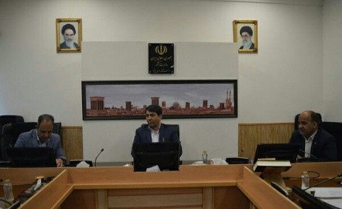 موضوع دهکده بین المللی سوارکاری و طرح جامع شهر اشکذر بررسی شد