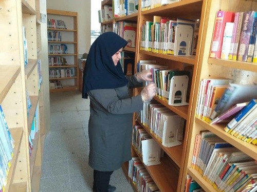 کتابخانه‌های شهرستان اشکذر برای حضور اعضا و مراجعان آماده سازی شد