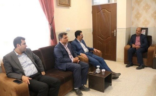 وضعیت فیزیکی فضاهای فرهنگی شهرستان اشکذر مناسب نیست