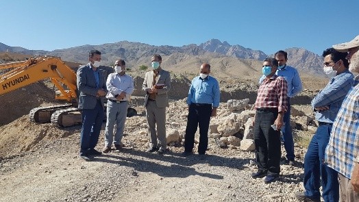 رئیس جهاد کشاورزی دهستان کذاب از آغاز عملیات قنات شهر خضرآباد خبر داد رئیس جهاد کشاورزی دهستان کذاب از آغاز عملیات قنات شهر خضرآباد خبر داد