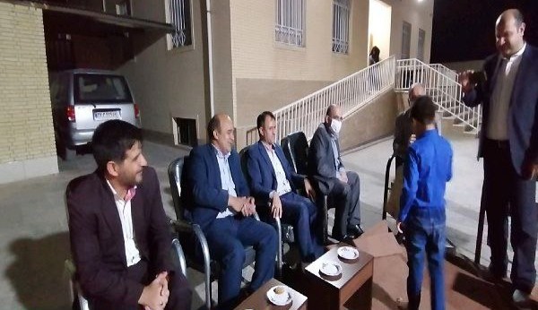 تقدیر از کودکان بی‌سرپرست و بد سرپرست سرای مهر اشکذر