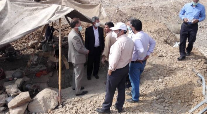 بازدید معاون آب و خاک سازمان جهاد کشاورزی استان یزد از قنات روستای کمال آباد