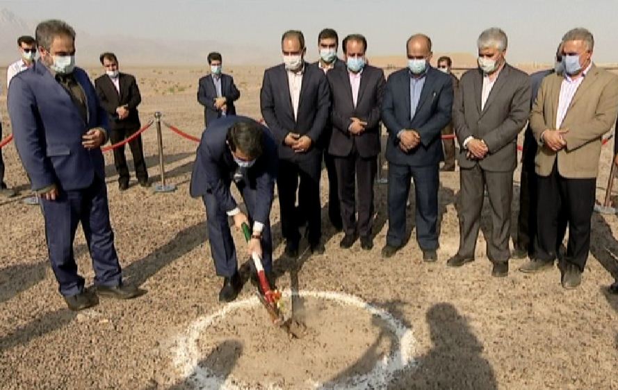 عملیات احداث باند دوم جاده یزد به فولاد در شهرستان اشکذر آغاز شد