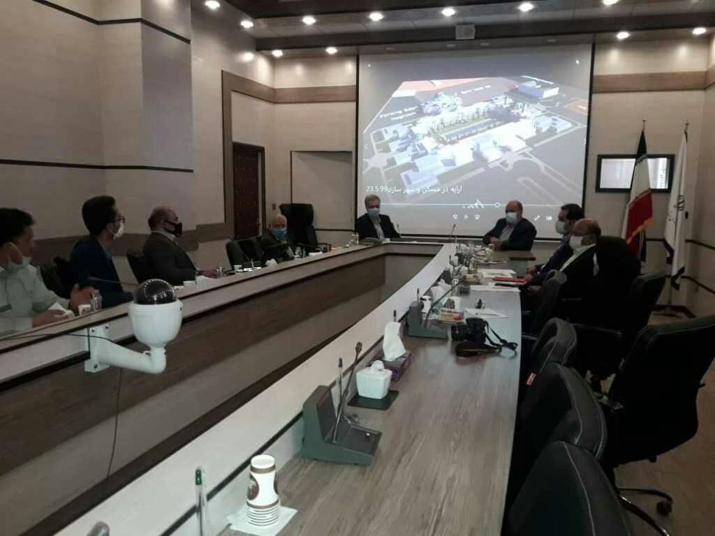 طرح تجمیع ادارات و احداث مجتمع اداری شهرستان اشکذر بررسی شد