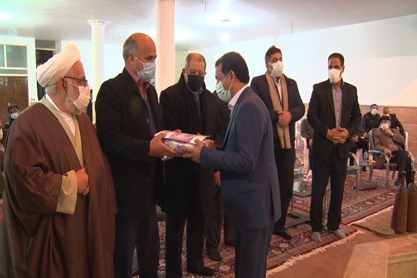 تجلیل از مرشدان و پیشکسوتان ورزش زورخانه ای اشکذر