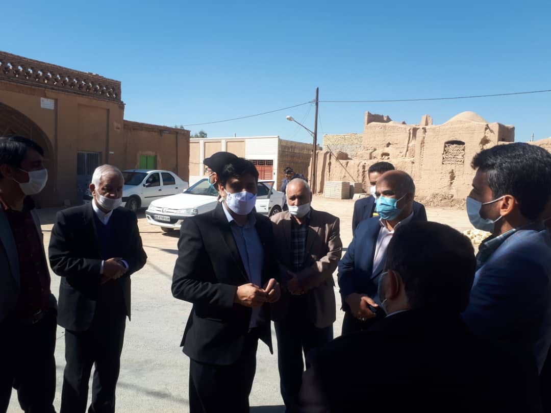 مدیرکل میراث فرهنگی استان یزد از آثار تاریخی عزآباد بازدید کرد
