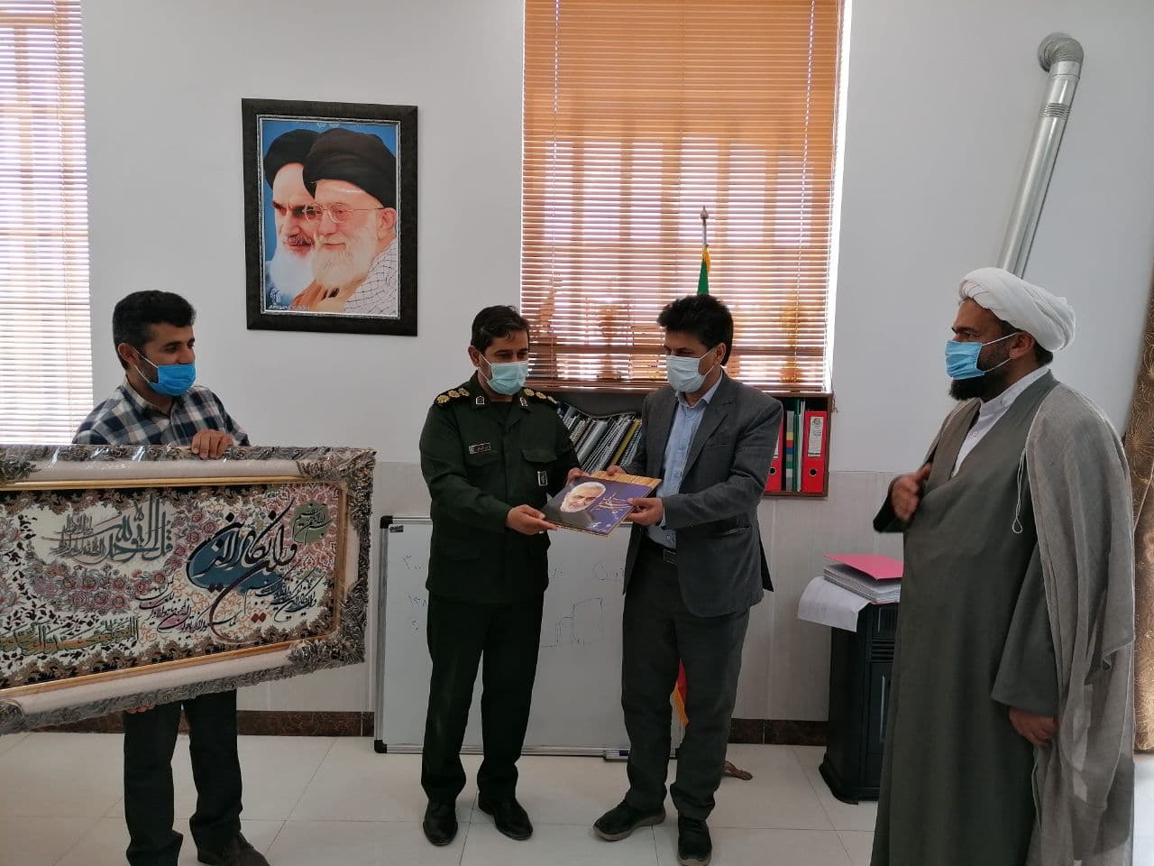 تقدیر فرمانده ناحیه مقاومت بسیج از شهردار اشکذر