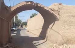 زخم شرکت توزیع نیروی برق بر پیکر آثار تاریخی اشکذر زخم شرکت توزیع نیروی برق بر پیکر آثار تاریخی اشکذر