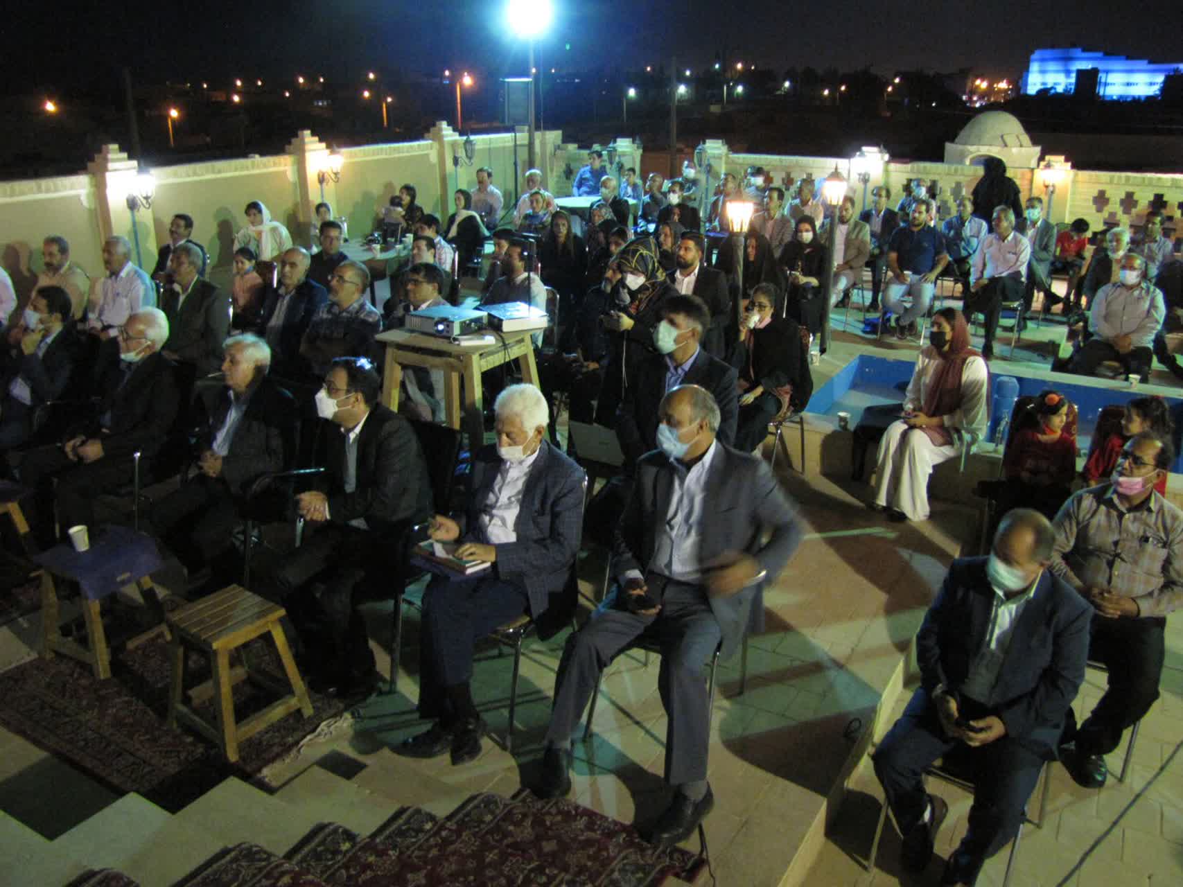 آئین نکوداشت استاد رضا خادمی از نویسندگان نامدار شهر مجومرد برگزار شد