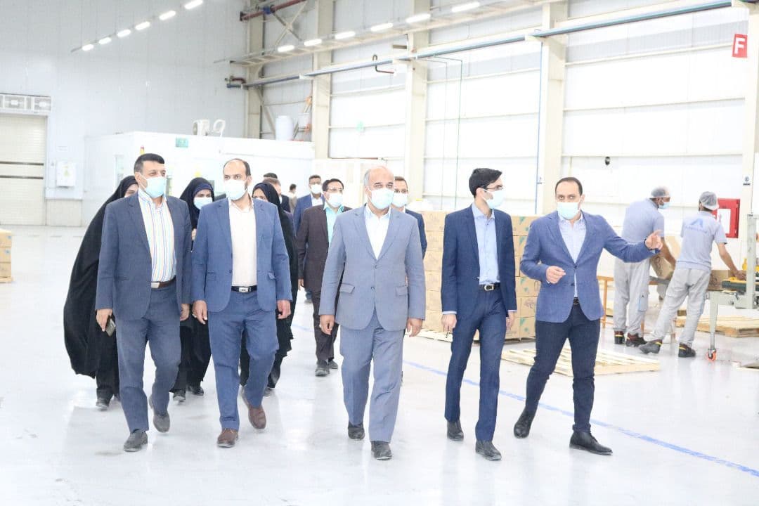 بازدید مسئولان قضائی و فرماندار اشکذر از یک واحد تولیدی