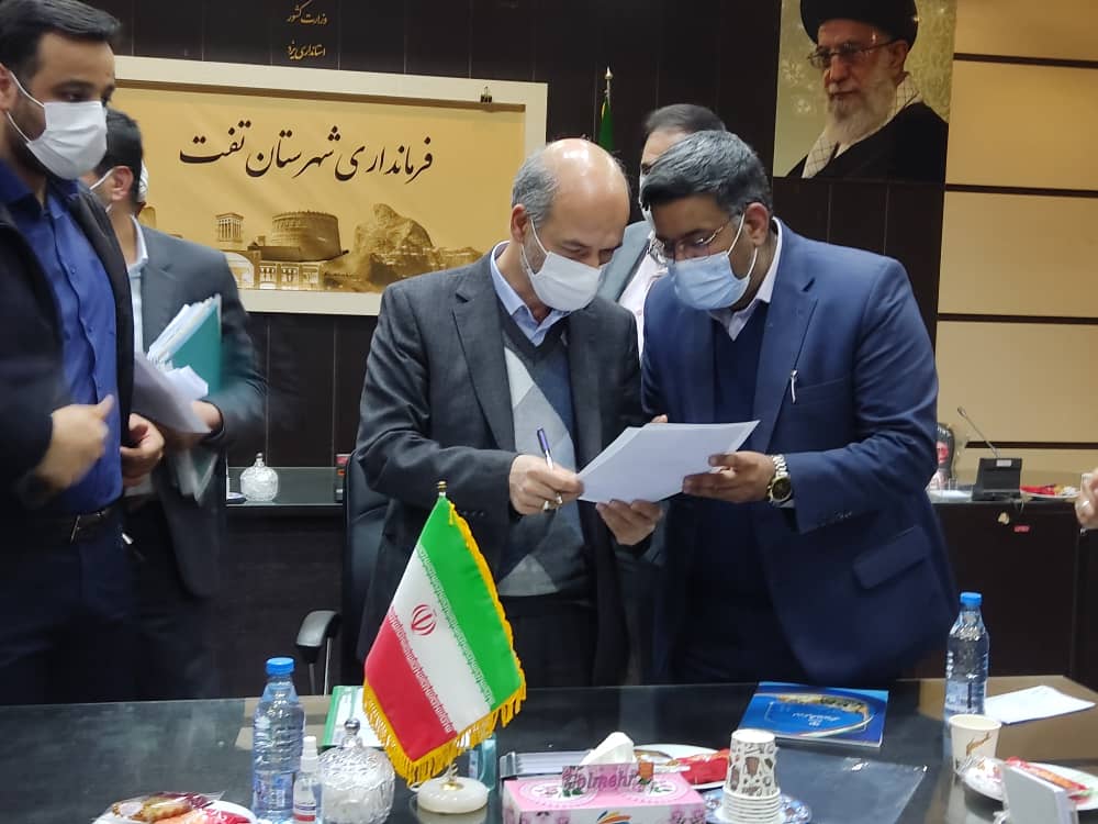 دیدار بخشدار مرکزی اشکذر با وزیر نیرو در تفت