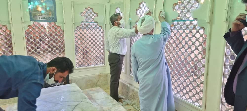 غبارروبی آستان مقدس امام زاده سیدکافی (ع) در خضرآباد انجام شد