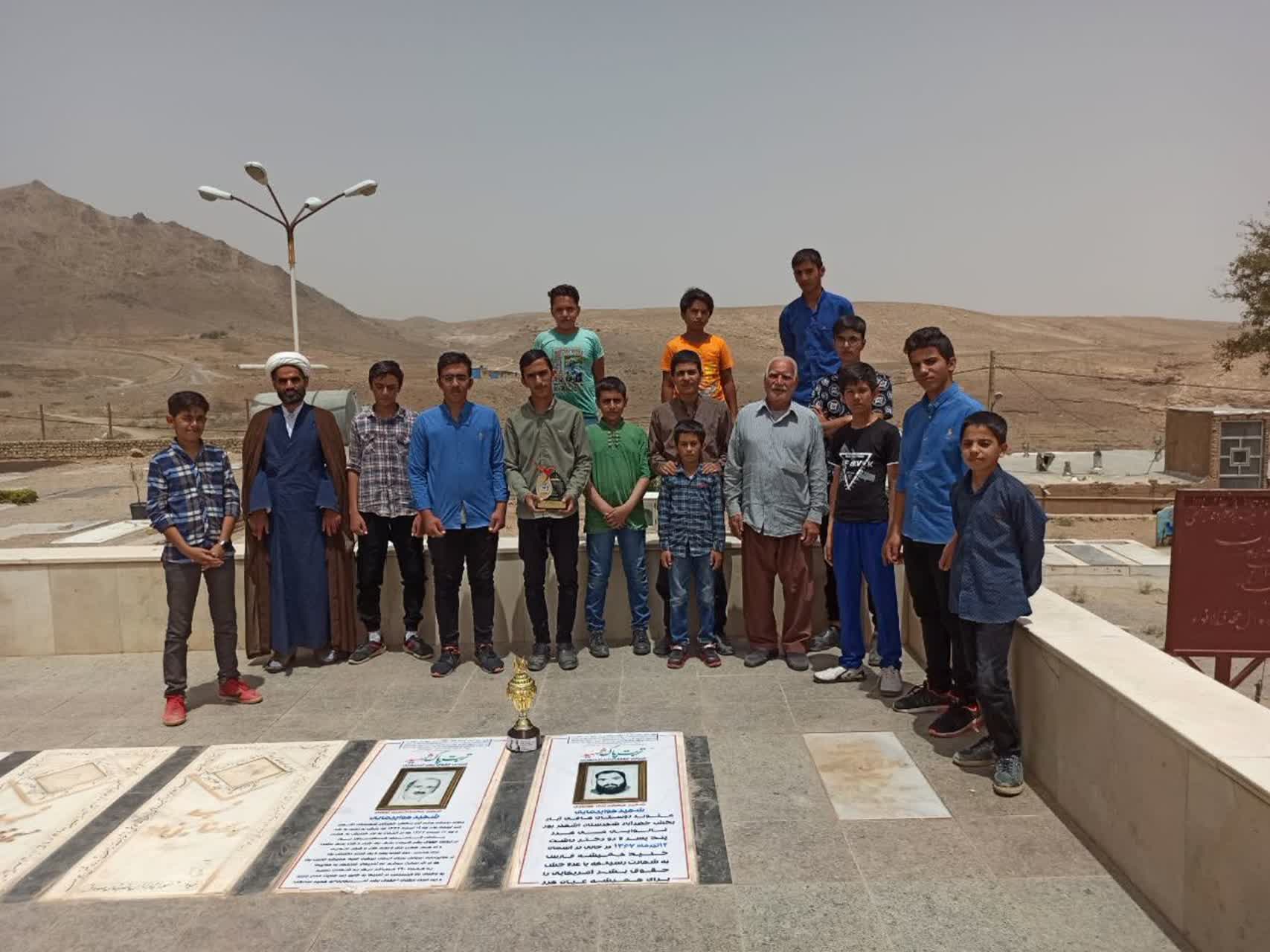 برگزاری اولین کاروان اردوی راهیان نور که شامل منتخبین حلقات صالحین شهرستان اشکذر