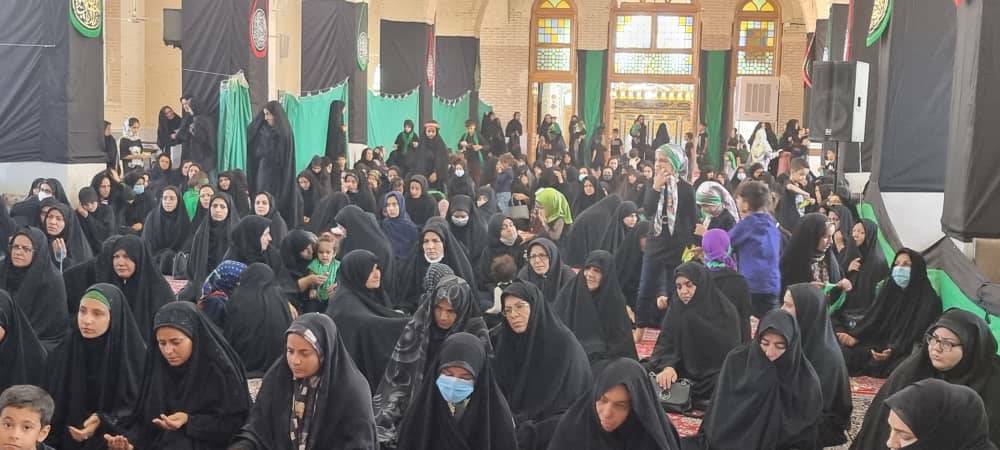 برگزاری مراسم شیرخوارگان حسینی با حضور مادران محب اهل بیت(ع)