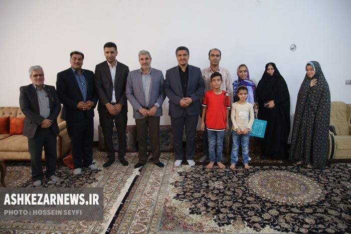 مدال‌آوران شهرستان اشکذر در مسابقات بین‌المللی جام بالکان تجلیل شدند