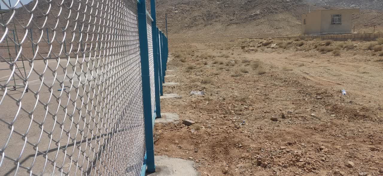 فنس کشی زمین ورزشی روستای اتابک