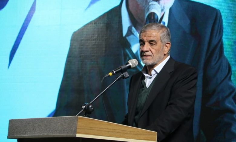 مسئولان، بهویژه نمایندگان مجلس، «مردمدار» و شنونده درد دل مردم باشند