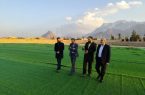 بازدید مسئولان اشکذر از چمن مصنوعی تفت؛ فرصتی برای بازنگری در ورزشگاه ۴۰ ساله کوثر